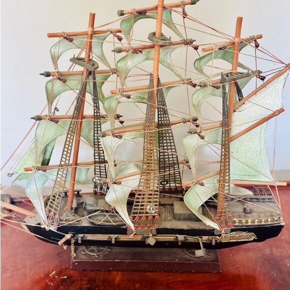 Vintage Model Ship – Spanish Frigate “Fragata Española” 1790 - Picture 4 of 7